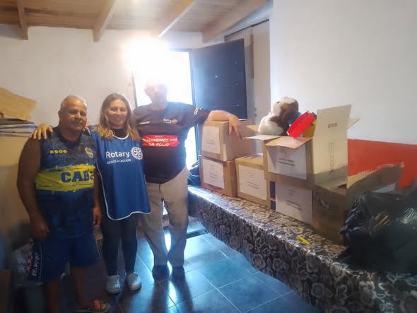 Regalos de Reyes para comedor del barrio Los Álamos, Quilmes